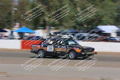 media/Oct-02-2022-24 Hours of Lemons (Sun) [[cb81b089e1]]/1020am (Front Straight)/